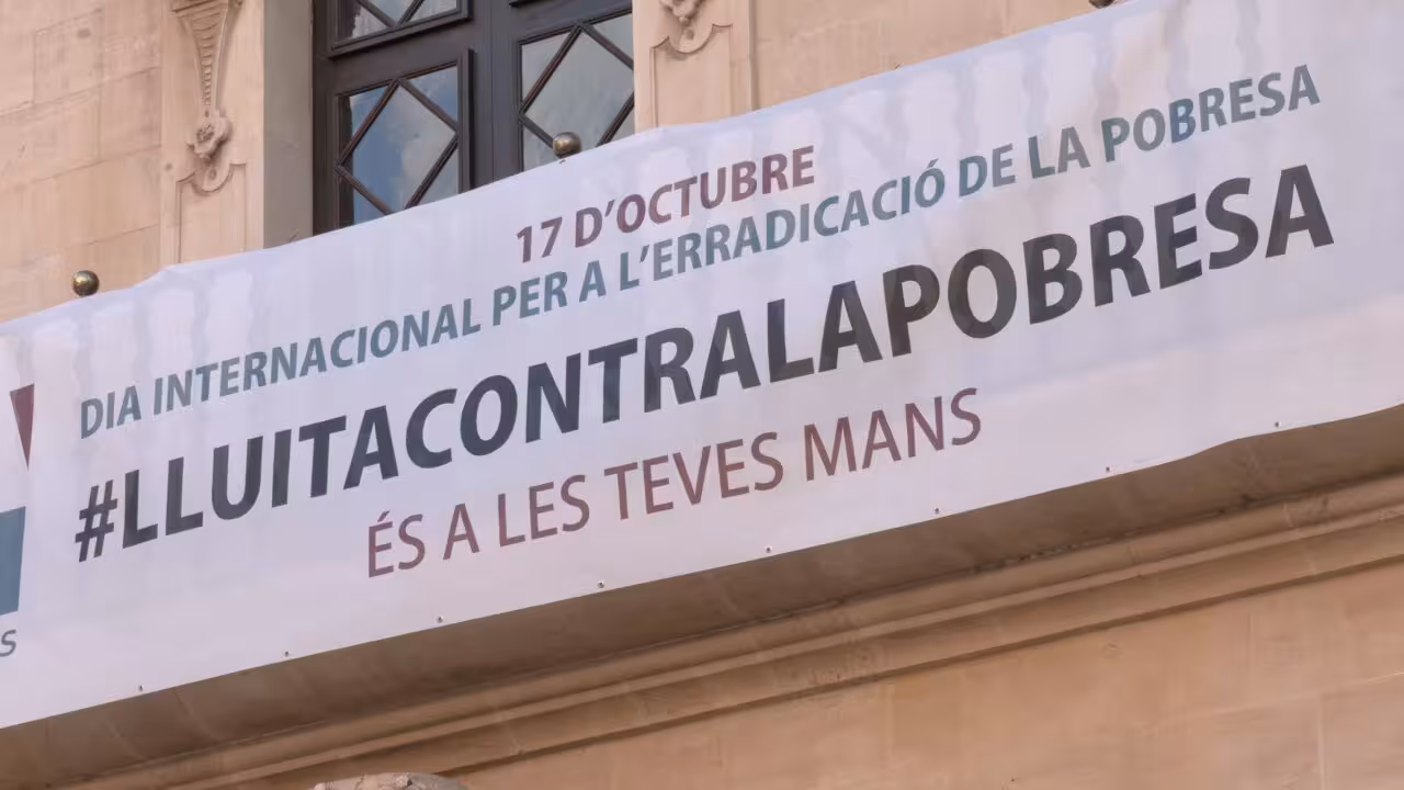 E_Informe pobreza