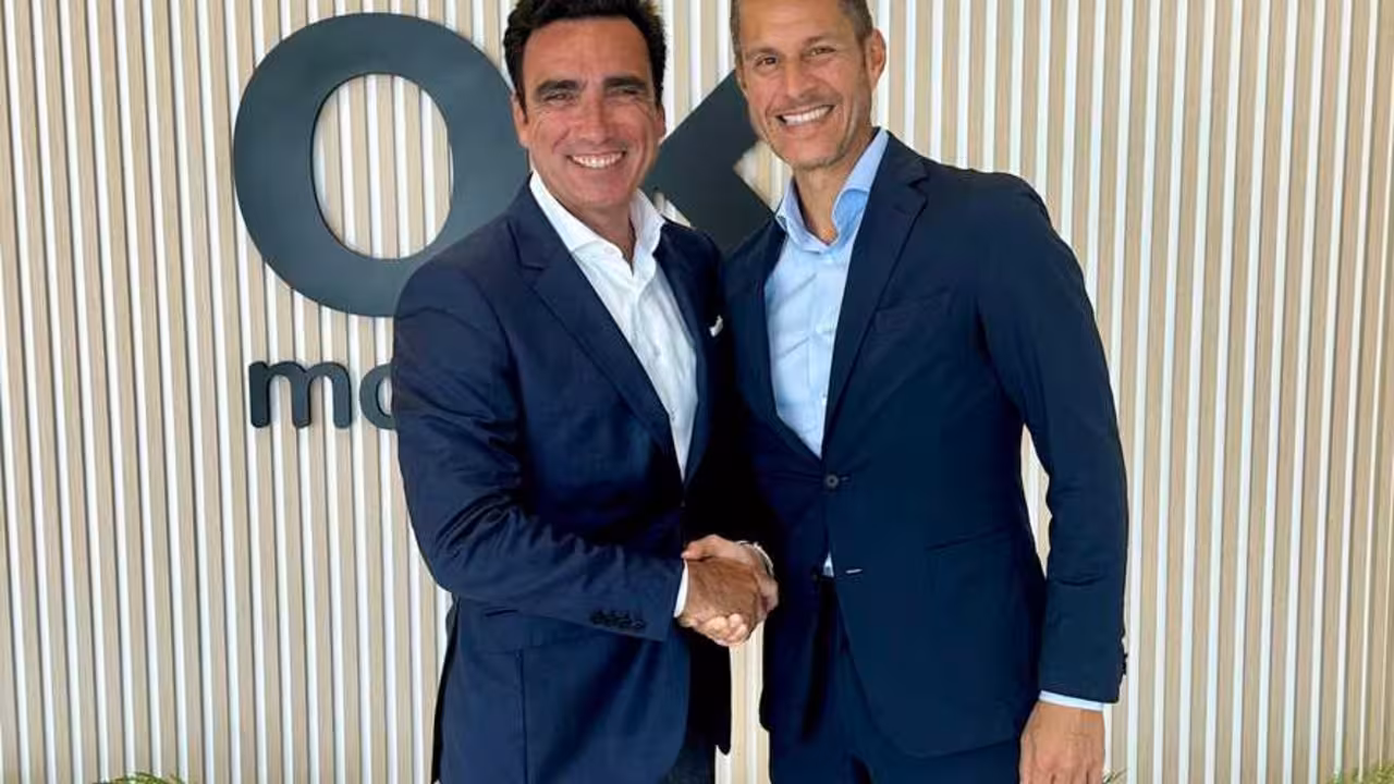 Jorge Navea, consejero independiente, y Othman Ktiri, Fundador y Presidente Ejecutivo de OK Mobility