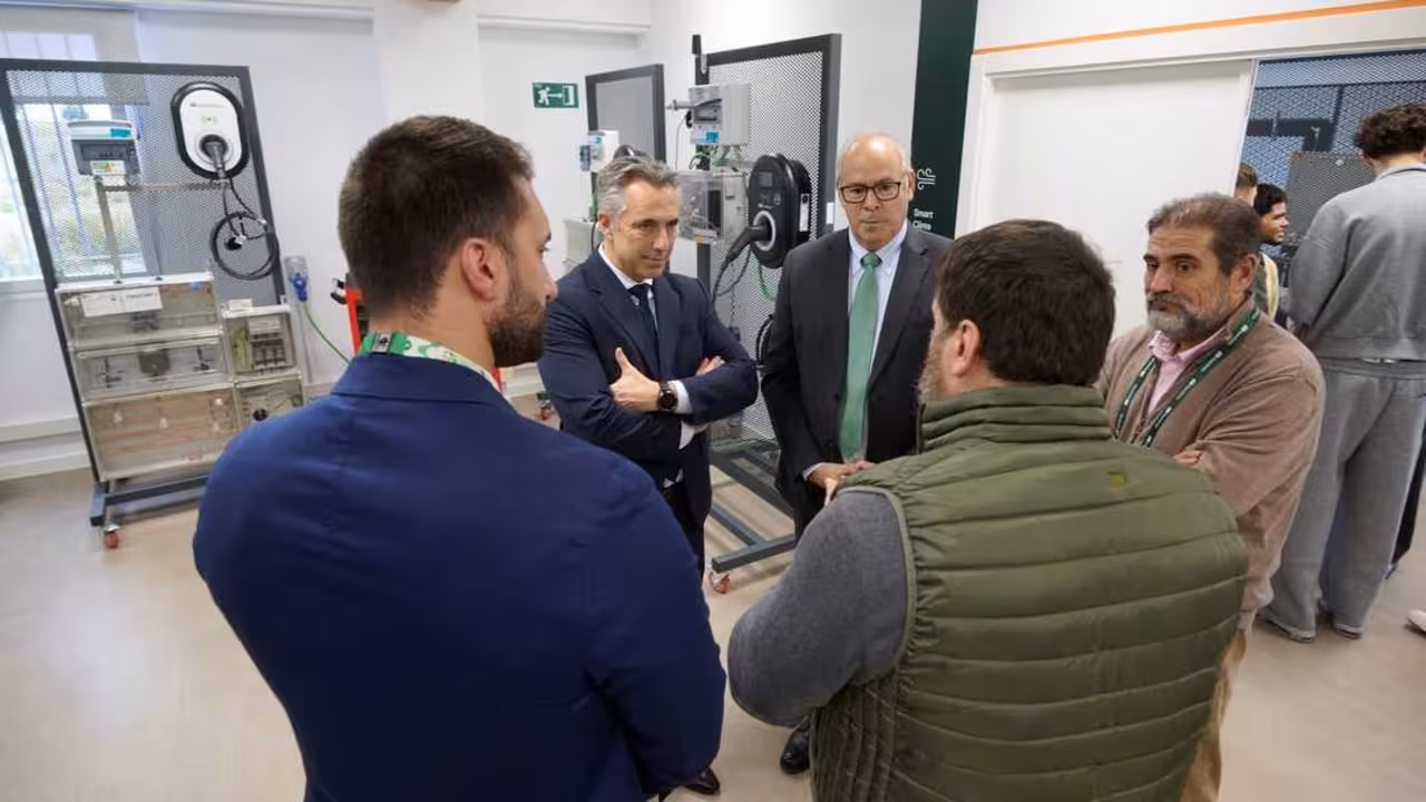 Inauguración espacio instalador Iberdrola