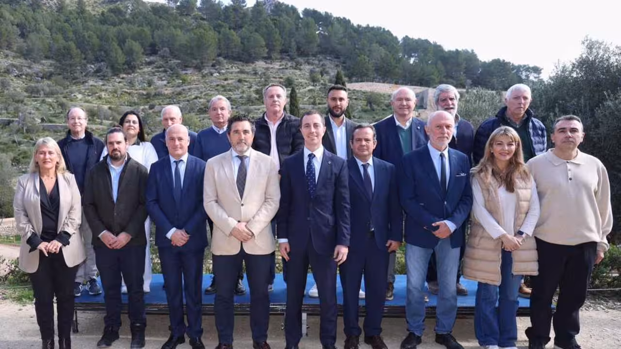 WhatsApp Image 2026-02-18 at 13.04.10 (4)