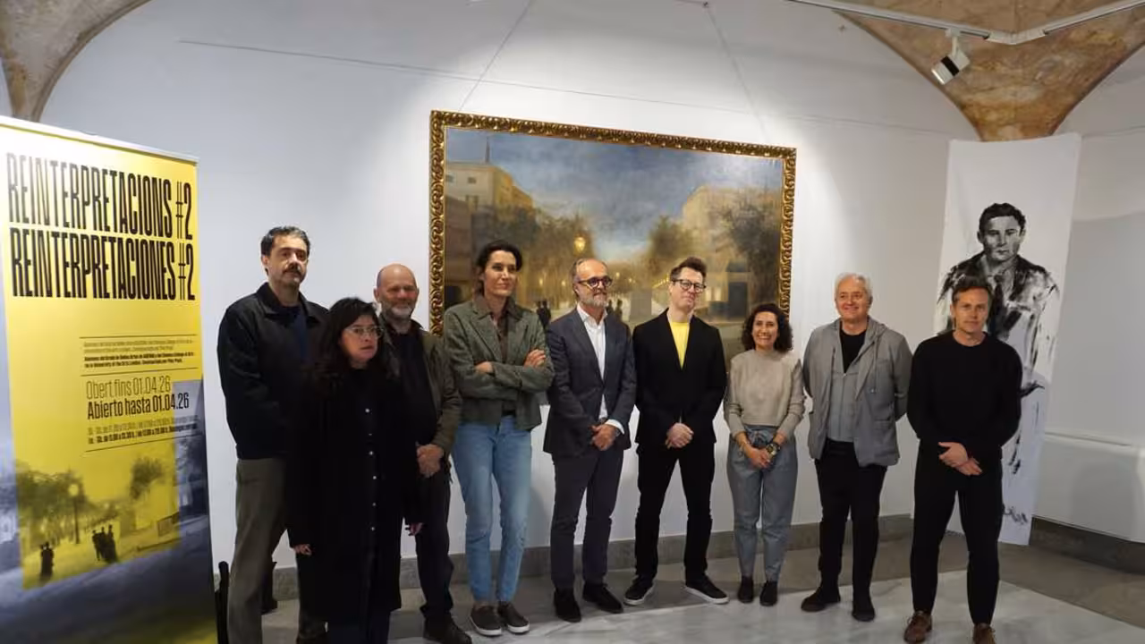 FOTO FAMILIA PRESENTACI&Oacute;N M&Aacute;STERES BELLAS ARTES Y DISE&Ntilde;O