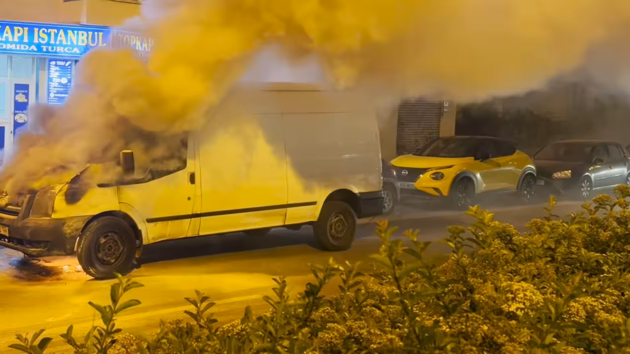 C_incendio furgoneta