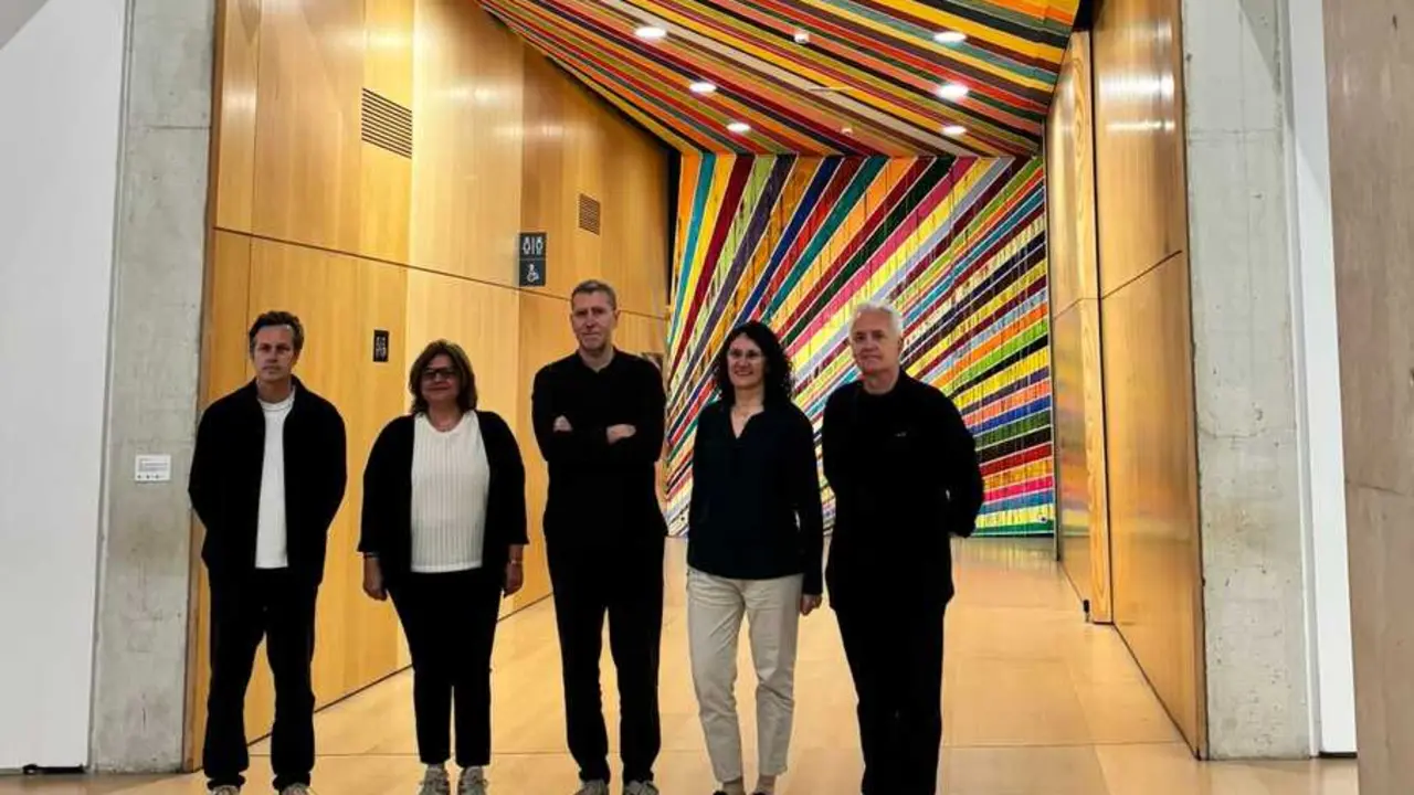 FOTO FAMILIA DE PRESENTACI&Oacute;N M&Aacute;STER