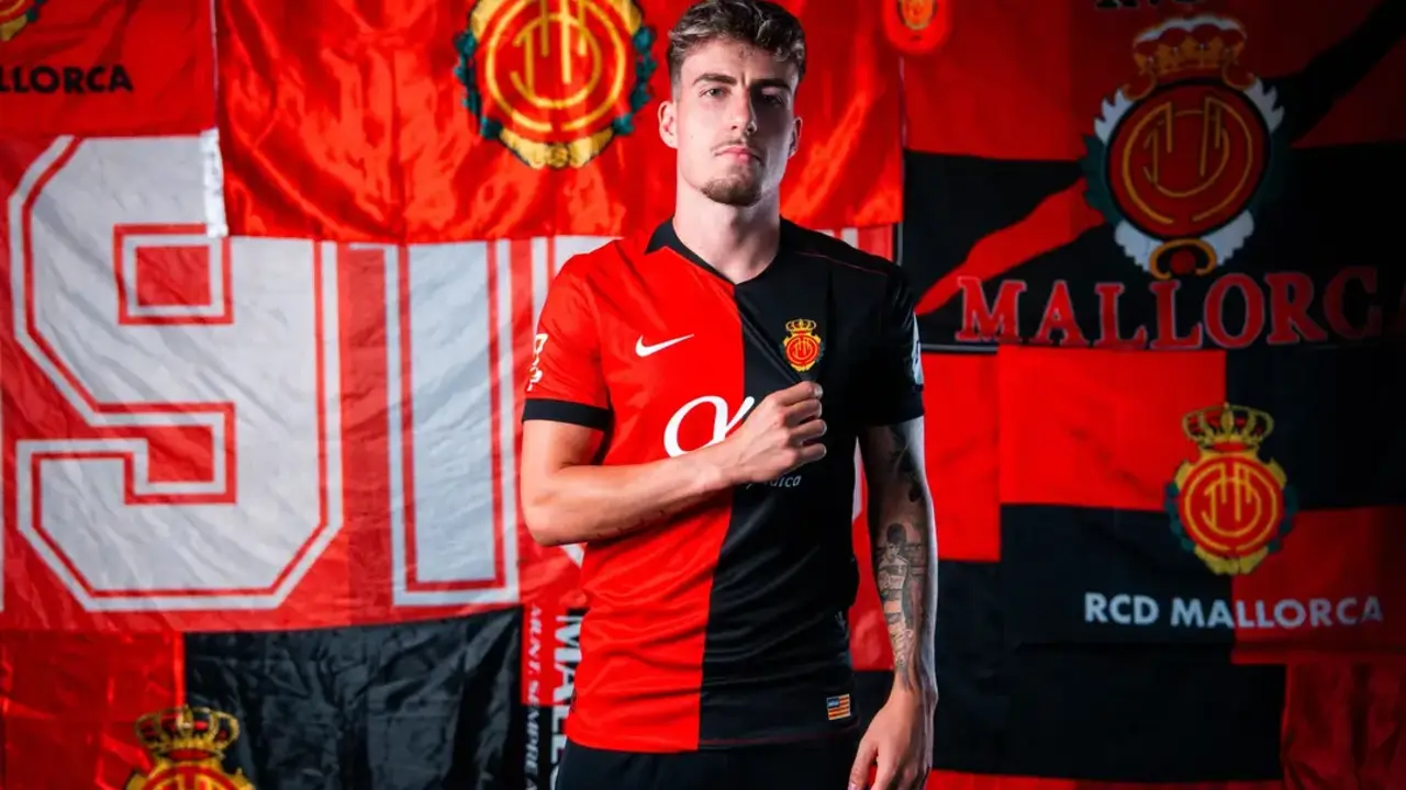 Adri&aacute;n Liso