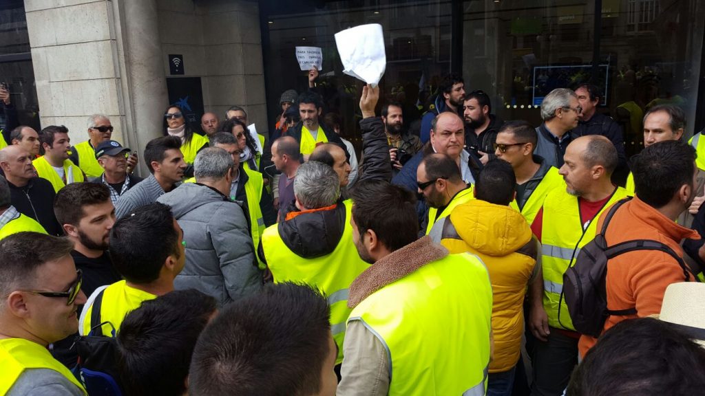 Movilización a pie taxistas, taxis