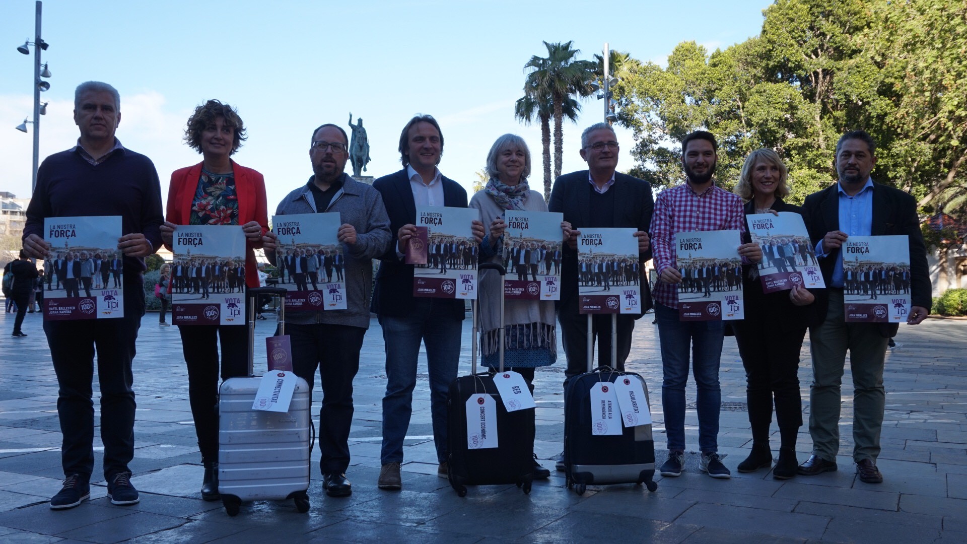 El Pi carteles