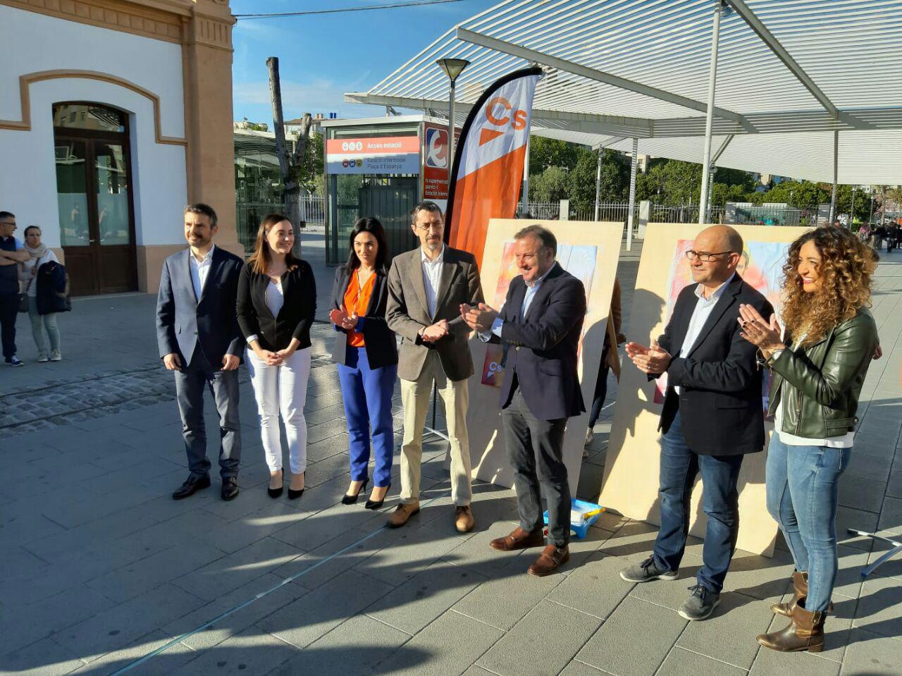 Pegada carteles Cs