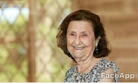 fina santiago faceapp