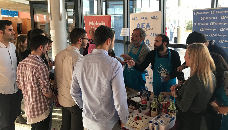 Desayunos AEA Solidaria