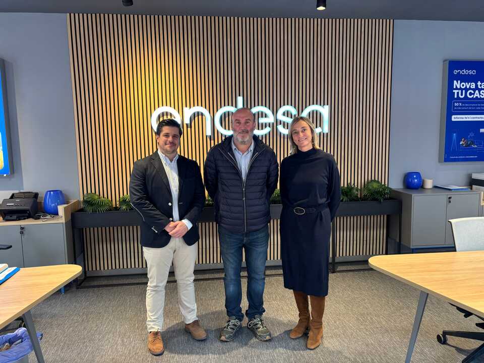 Manuel Fernández-Roca, Eusebio Muñoz i Carolina Pérez