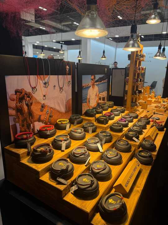 017f0992-2d23-460d-bb17-8b653193bcce