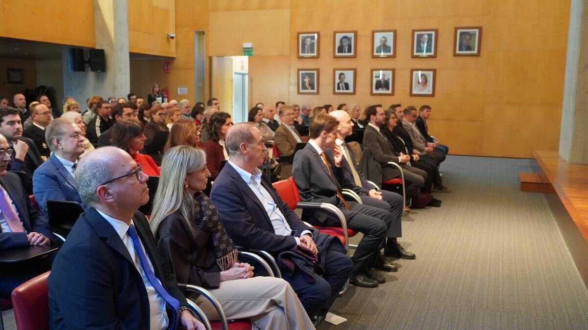 084b29e1-c598-4fc8-9cc3-eefea41e712e