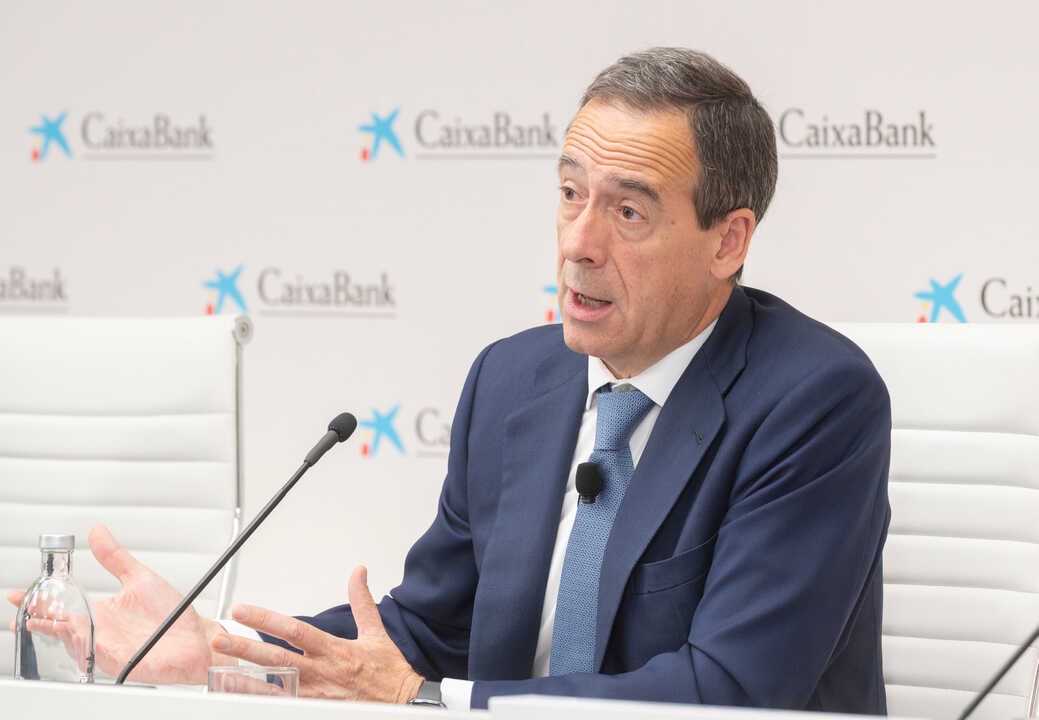Foto 4 Gonzalo Gortázar, presentación de Resultados CaixaBank 1T 2026