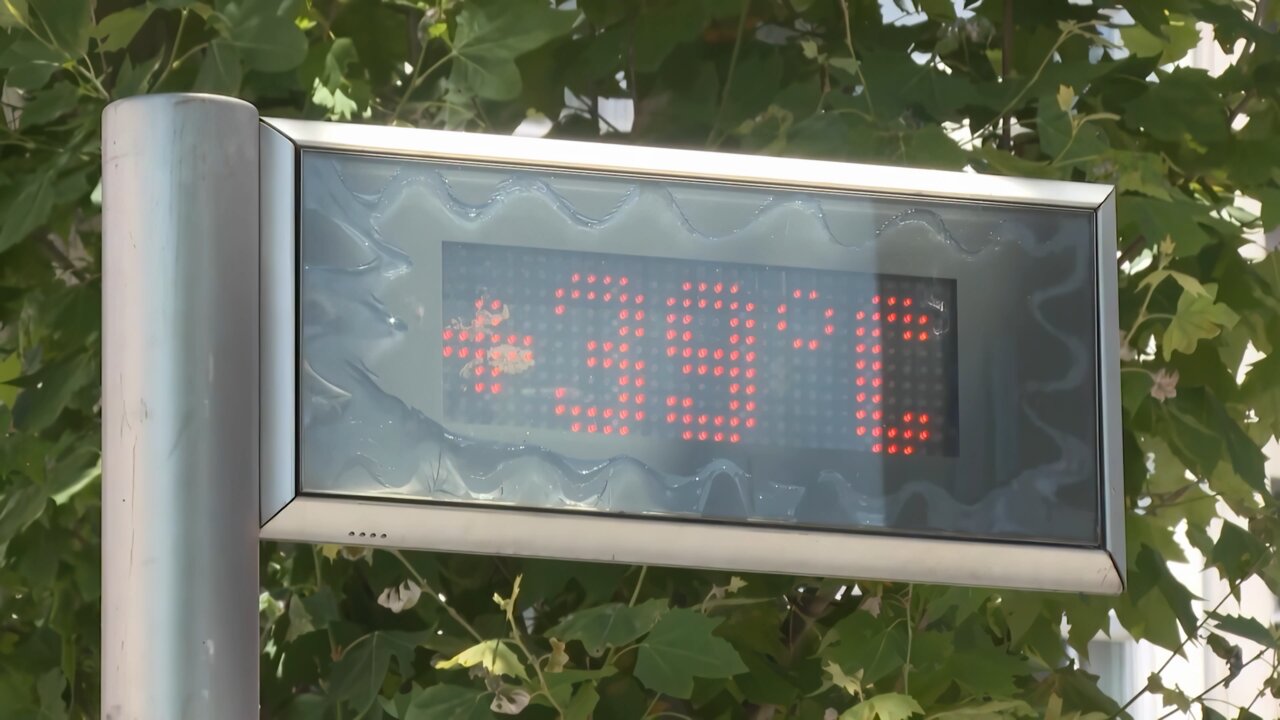 Mallorca afronta este lunes otro día de calor intenso con aviso naranja y hasta 39 grados