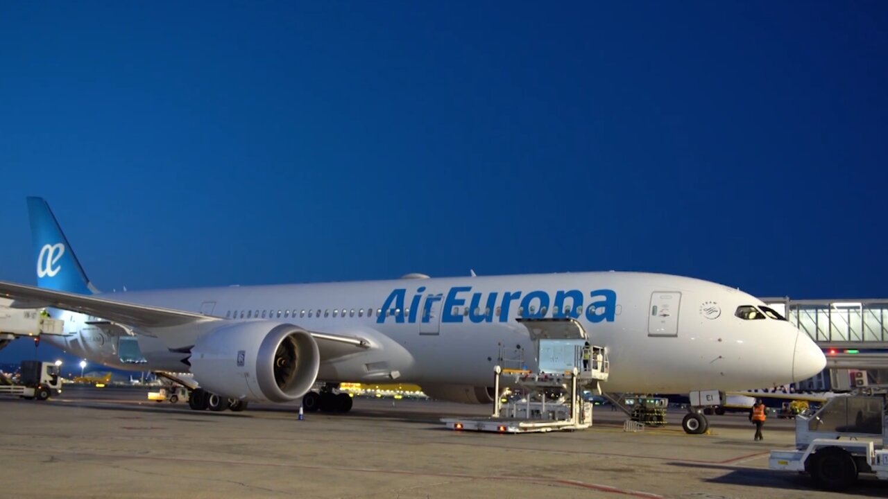 Archivo - Un avión de Air Europa.