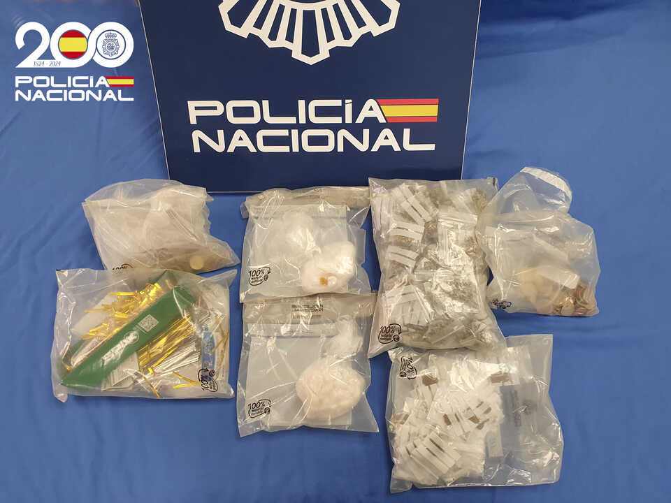 La Policía desmantela un punto de venta de droga en Son Gotleu con más de 200 gramos de cocaína