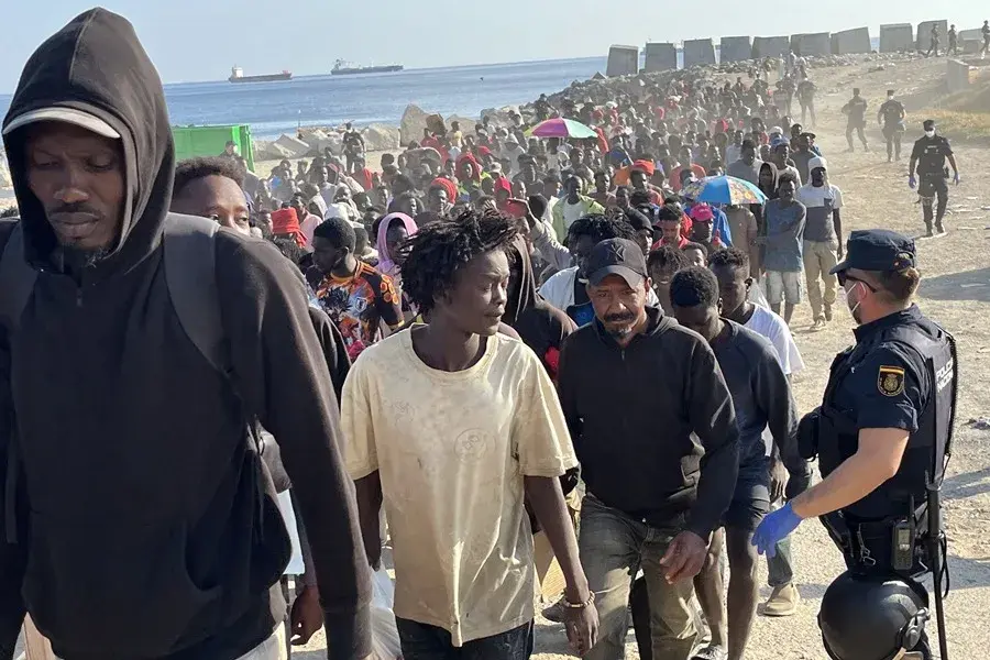 Más de 150 militares de Canarias se desplazan a Ceuta ante la crisis migratoria