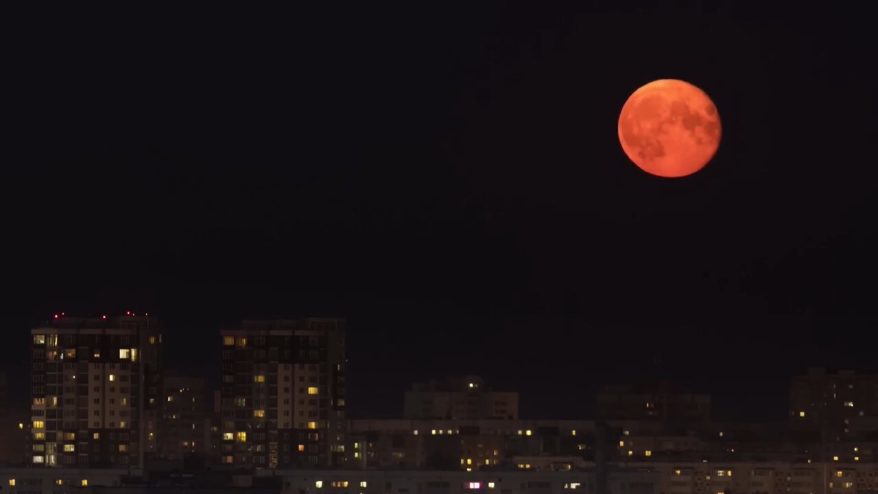 Imagen de recurso de un eclipse lunar.