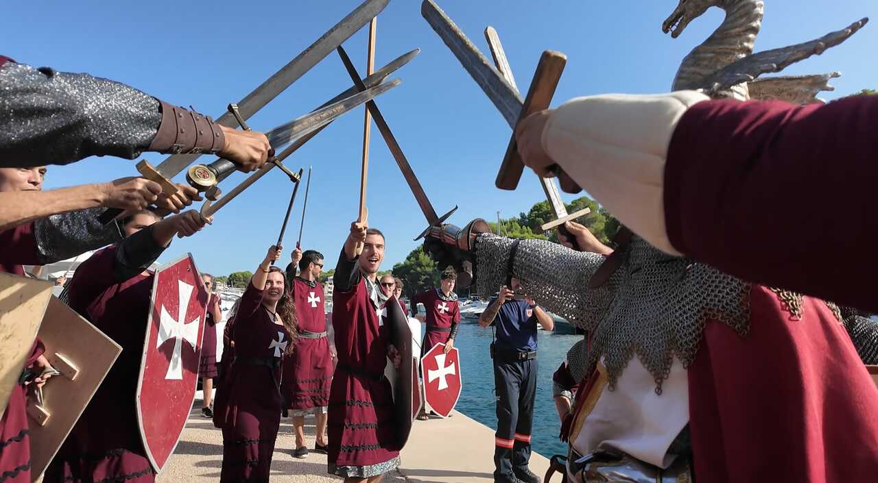 Santa Ponça revive el desembarco del Rei en Jaume con más de 1.500 participantes